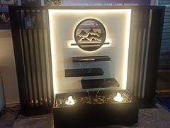 -上海跨国采购会展中心