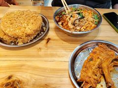 -柳州肥姨妈大骨螺蛳粉(东靖路店)