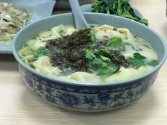 -顶巧鸡汤馄饨(虹口总店)