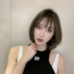 -AYO SALON