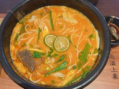 -银米·云南传统过桥米线(双廊黑金冠店)