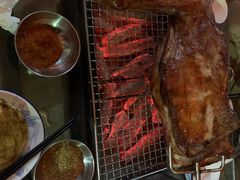 -迎燕阁烤羊腿(二环南路店)