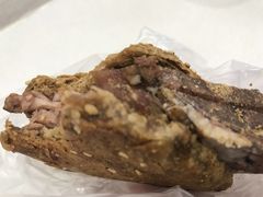 烧饼夹肉-老磁器口豆汁店(天坛店)