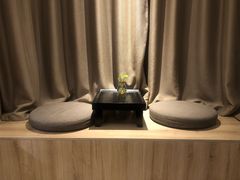 -杭州西湖湖滨银泰亚朵酒店