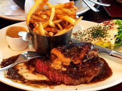 -db Bistro & Oyster Bar by Daniel Boulud(滨海湾金沙店)