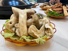 -菌海森林·非遗野生菌火锅(西山区滇池路摩根道店)