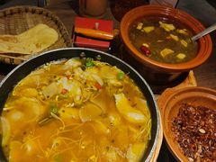 -有红鸡毛店·川菜(建设路店)