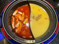 蕃茄湯底-成都老码头火锅(旺角店)