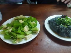 -宝瑞门钉肉饼店
