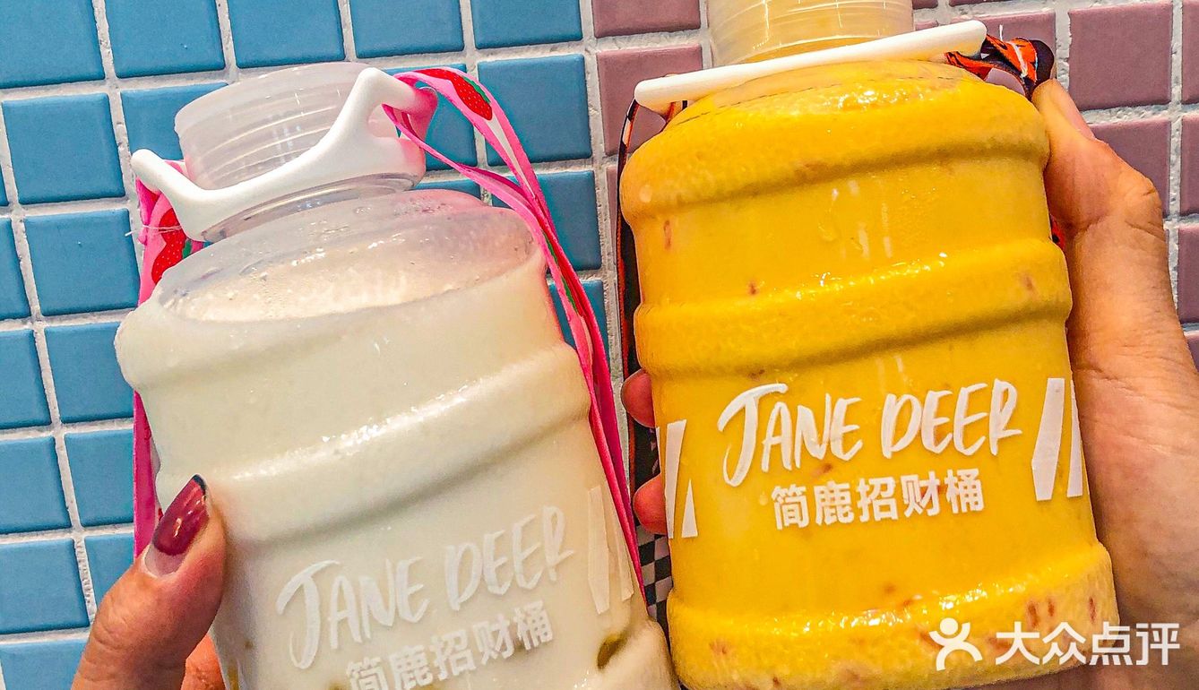 夏天跟糖水铺更搭哦❗️甜品火锅也敲好次的～ 