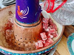 -毛辣果·贵州红酸汤牛肉火锅(西单店)