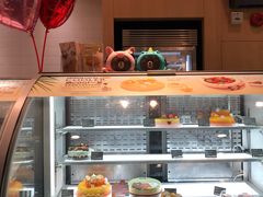 面包甜点陈列柜-哈根达斯(武汉天地店)