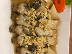 竹蛏王-拉威海鲜市场