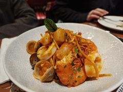 意大利海鲜面-Golden Lily河内巴黎法越料理餐厅(建国西路店)