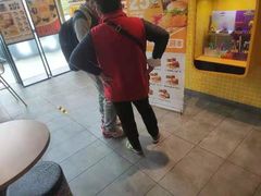 -麦当劳(普陀香溢花城店)