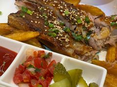 -Famous肥猫墨西哥音乐餐吧(五棵松华熙LIVE店)