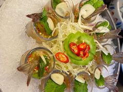 -大头虾越式风味餐厅(光明广场店)