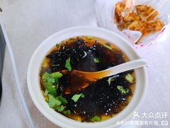 -宝光熏肉鞋底火烧(新街口店)