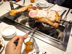 -三毛烤羊腿(乐园路总店)