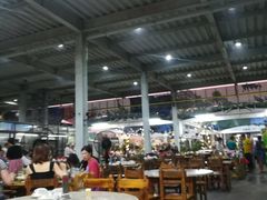 大堂-四川小胡子海鲜(丁村万人海鲜广场店)