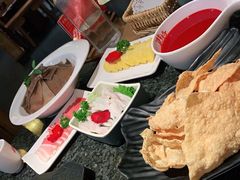 -井格重庆火锅(临平银泰城店)