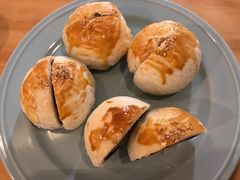 馅中馅蛋黄酥-麦麦点心铺(正荣·时代广场店)