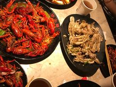 -沪小胖小龙虾(淮海中路旗舰店)