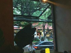 -岔巴精酿啤酒餐吧(南屏街店)