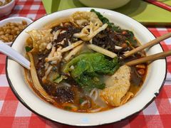 -丽丽三鲜螺蛳粉(田林路店)