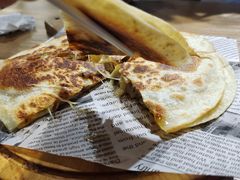 彩椒鸡肉芝士薄饼-艾蜜西餐厅(梅园店)