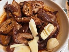 -老鼎万春卤菜(五代传承创始老店)
