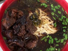 排骨面-小龙大肉面馆