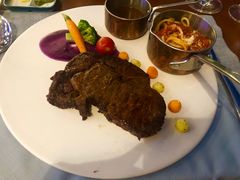 -V Bar海景扒房(北海湾惠龙万达嘉华酒店)