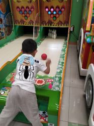 -莫莉幻想儿童乐园(武汉保利广场店)