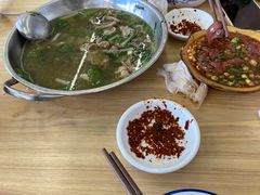 -谢老五跷脚牛肉·非遗传承店
