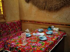 -闯关东东北农家菜(崂山石老人店)