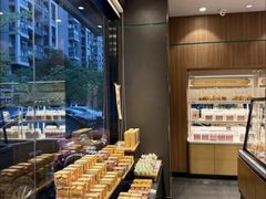 -爱达乐面包生日蛋糕(华油路店)