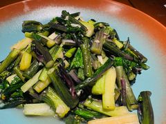 -鸽舞笙平金牌烧鸽子·融合菜(鲁谷店)