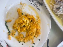 -七的湖·晚芳亭·阳澄湖农家菜·大闸蟹(莲花岛店)