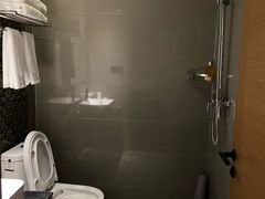 -菩凡足疗养生(No.3 小河万科店)