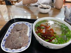 -陇上全荟兰州传统牛肉面(延吉路店)