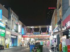 -万达广场(泰安泰山店)