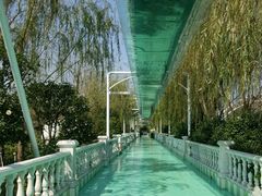 -广州花之恋城堡酒店