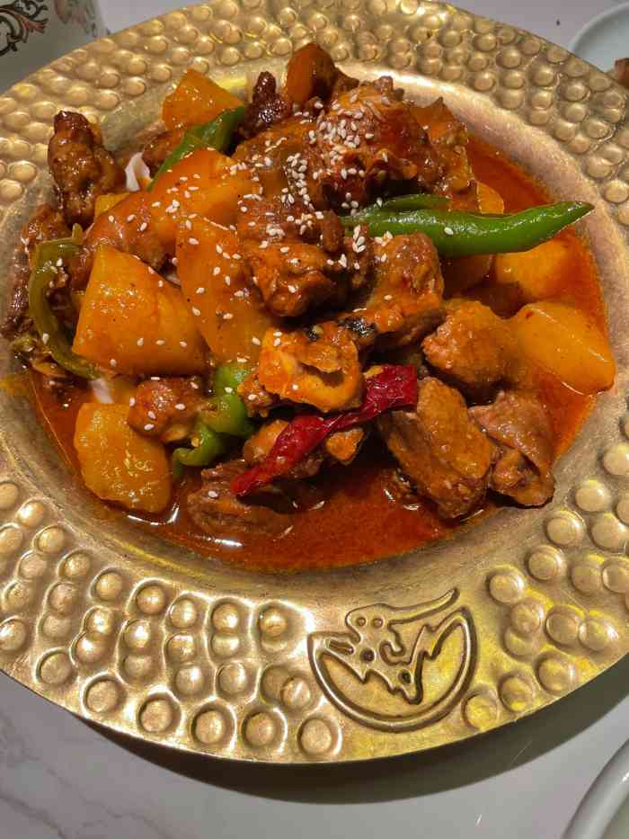 北疆饭店(银泰创意城店)-"和朋友最后决定吃西北菜,就搜到了北疆饭店.
