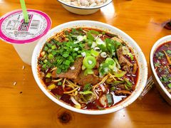 -汪胖子襄阳牛肉面(华丰路店)