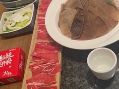 -井格重庆火锅(临平银泰城店)
