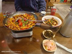 -富正毅三下锅·湘西韵味(天门山索道店)