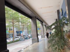 -铂尔登国际酒店(南山深圳湾口岸店)