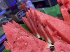 -锤头鲨毛肚海鲜烤肉自助餐厅(国购广场店)