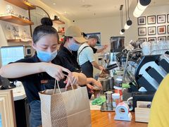 -Peet's Coffee皮爷咖啡(上海长风大悦城店)
